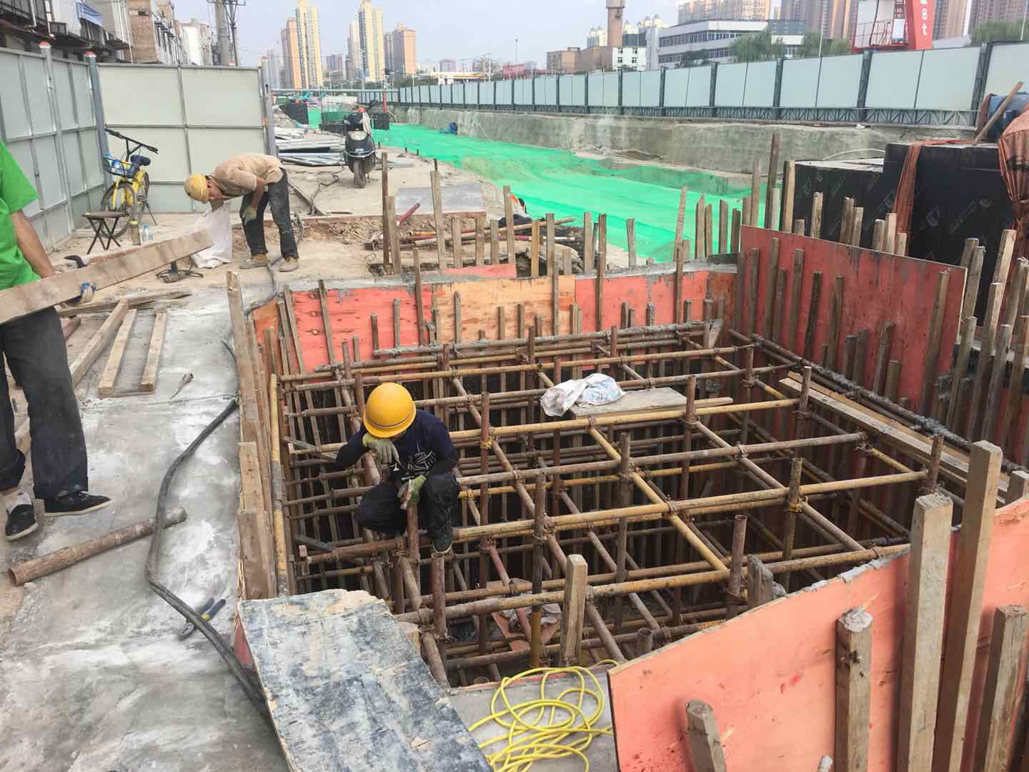 西安市不朽情缘建设(集团)有限公司